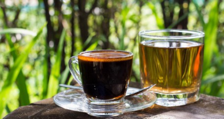 Thé ou café, quelles différences ?