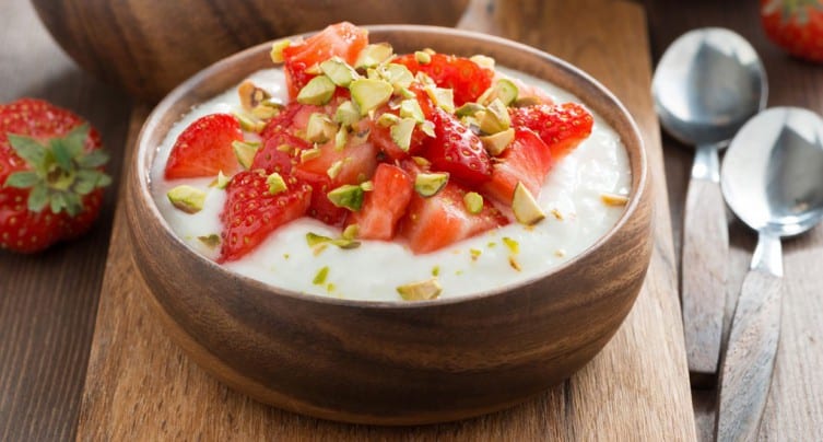 fromage_blanc_fraise_pistache_196189523_web